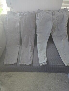 Mens Light Gray Casual Jeans - Comfortable Everyday Fit